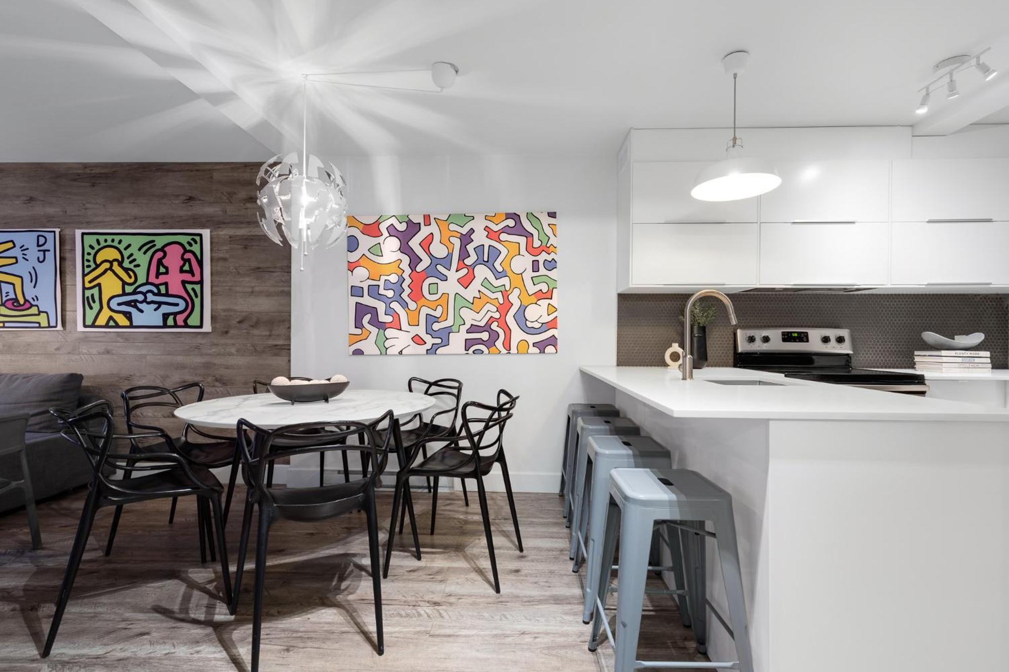Liv Mtl Urban Aparthotel Montreal Exterior photo
