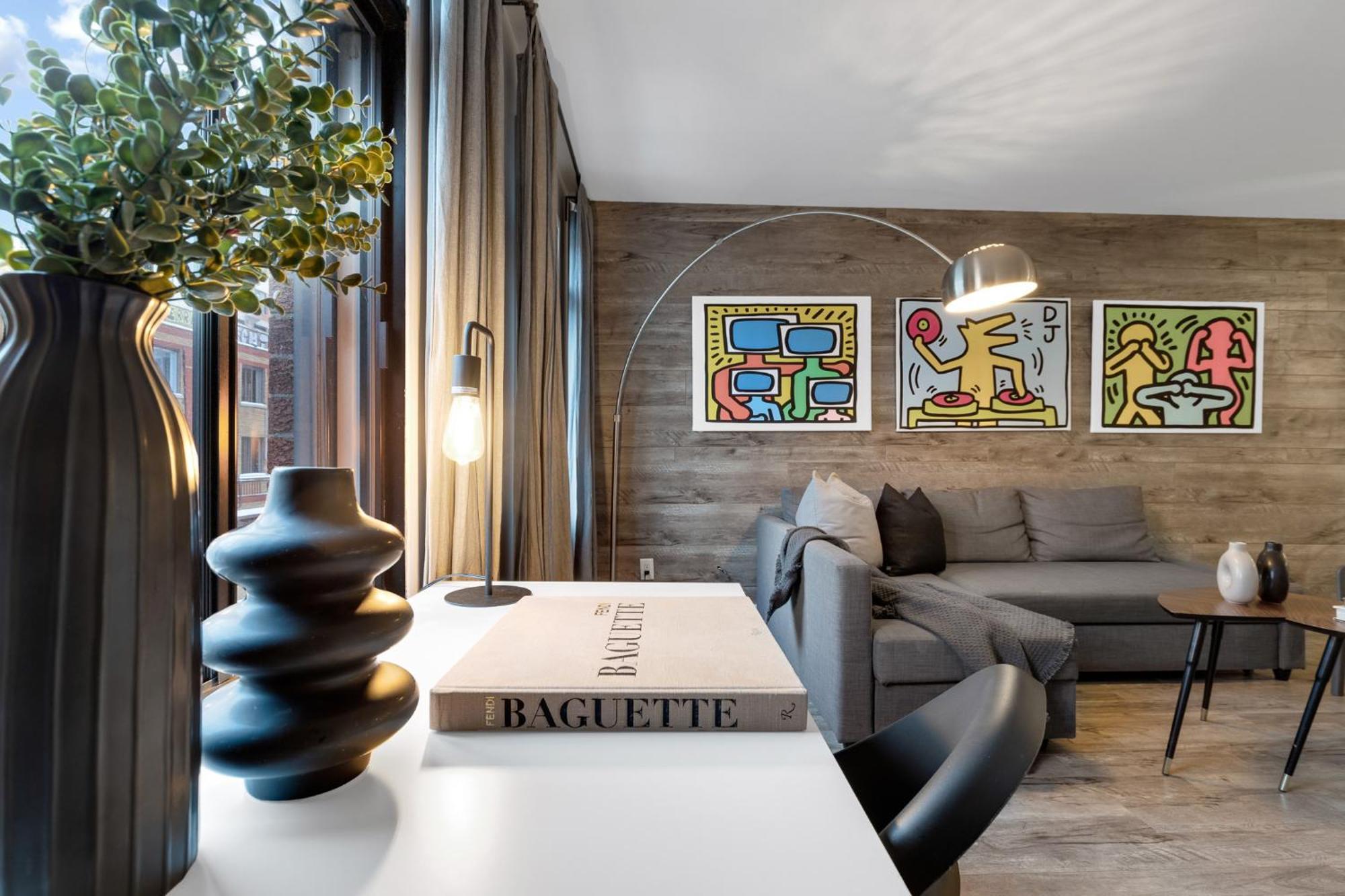 Liv Mtl Urban Aparthotel Montreal Exterior photo