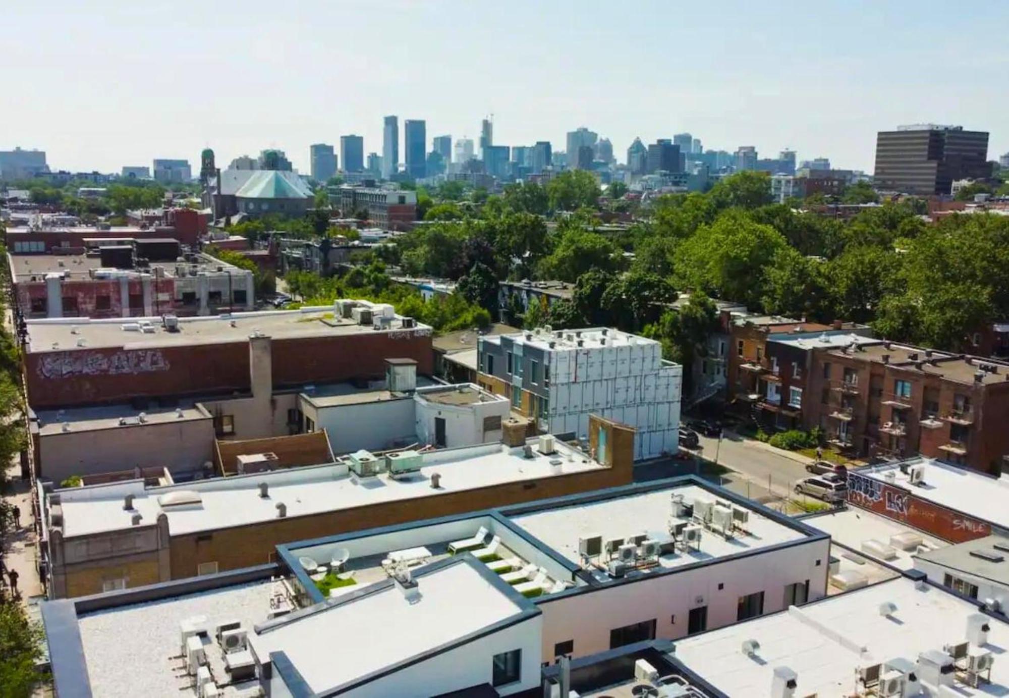 Liv Mtl Urban Aparthotel Montreal Exterior photo